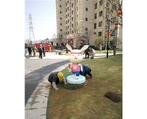 蕪湖不銹鋼景觀雕塑簡(jiǎn)述藝術(shù)品為何會(huì)上銹？